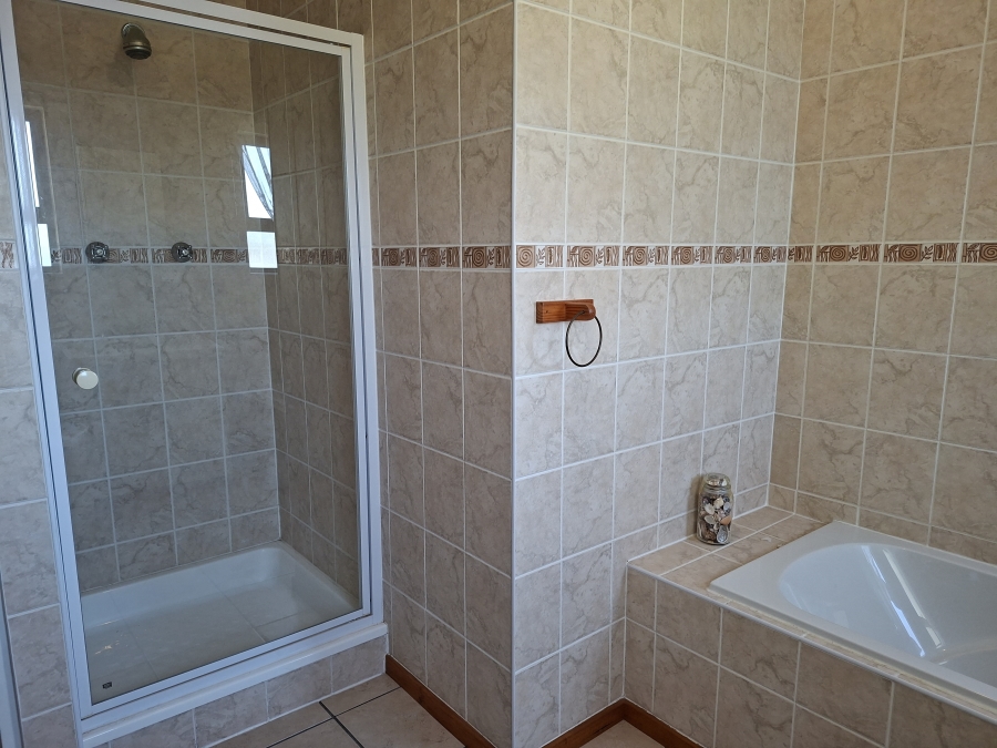 3 Bedroom Property for Sale in Boknesstrand Eastern Cape